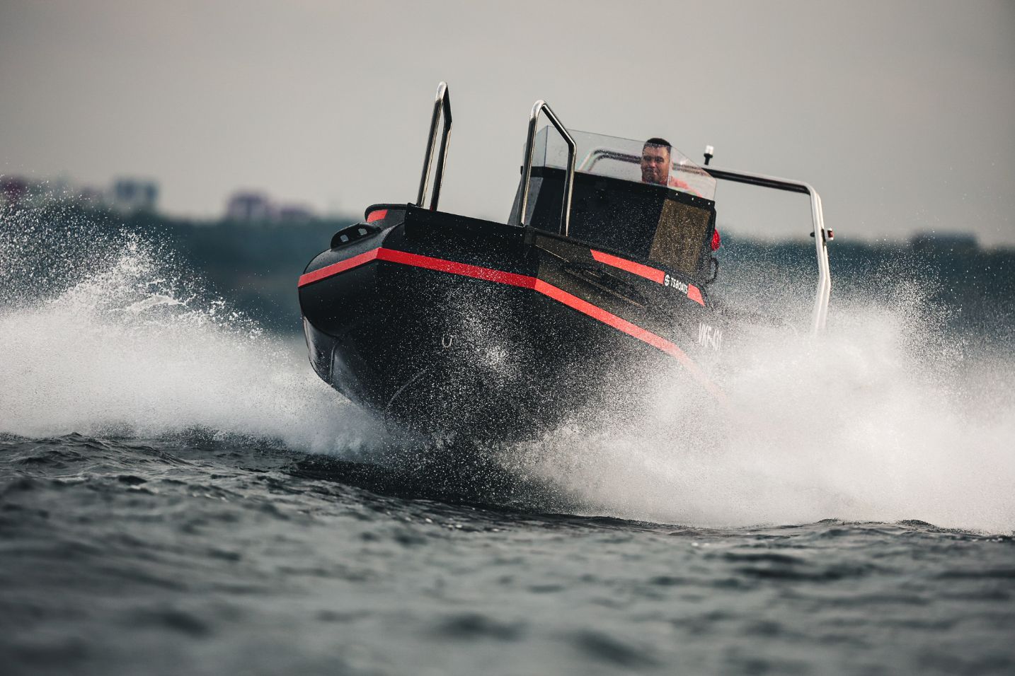 TSBoats Advanced Line Front View