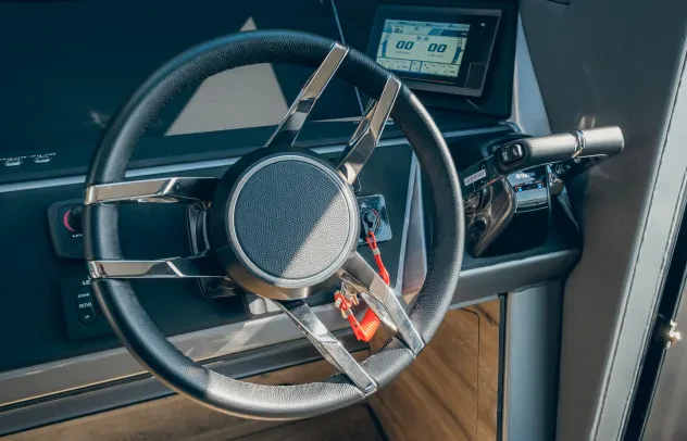 Reval Grade G11 Steering Wheel